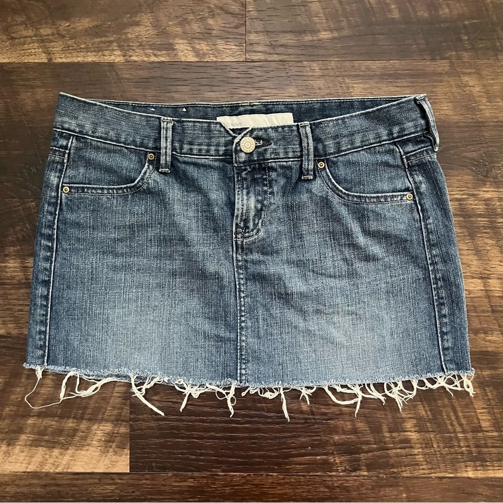 Y2K Old Navy 2000s blue denim jean cutoff micro mini skirt size 2 30” waist
